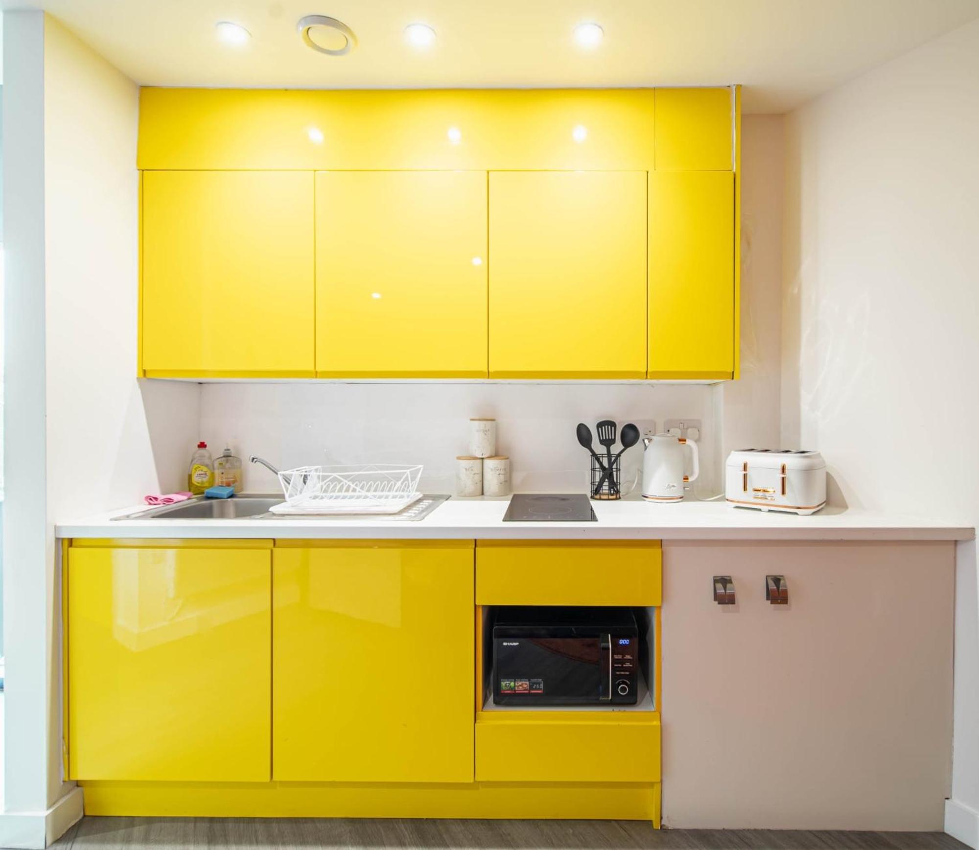 Corner Studio Apartment In Шефилд Экстерьер фото